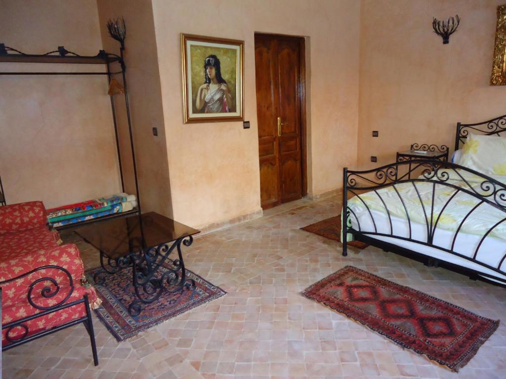 Hotel Riad L' Arganier D' Or Aït el Rhazi Exterior foto